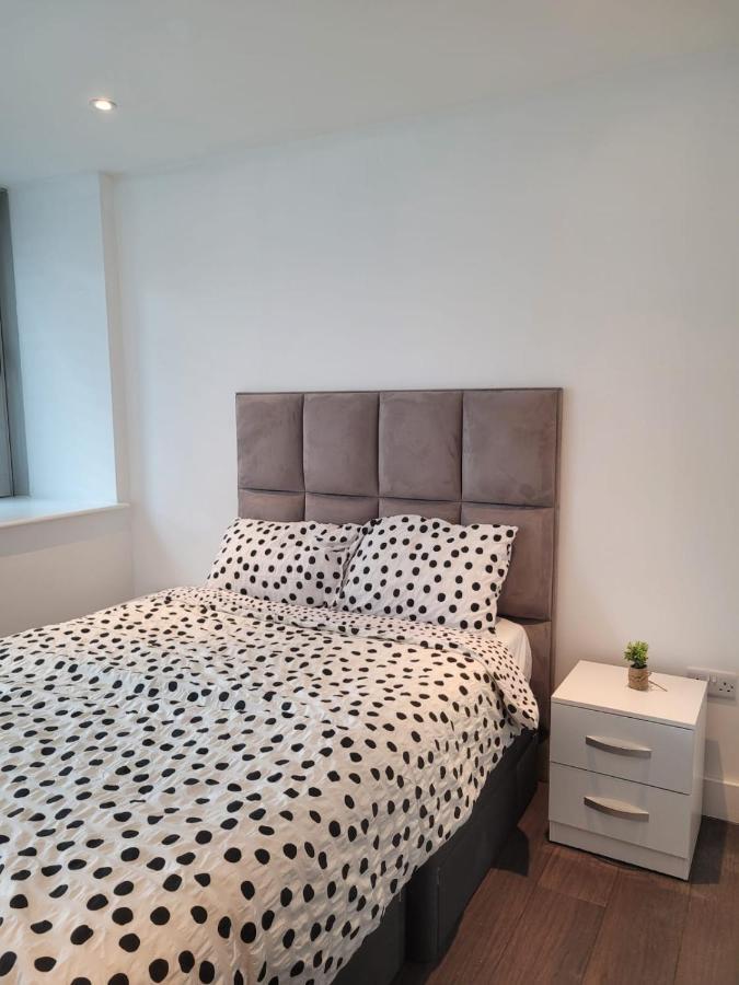 2Br Chic London Sleep 9 Bp7 Apartment Bagian luar foto